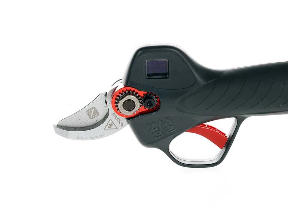Sécateur électrique De Taille Zanon ZM 32 - Coupe 32 Mm - 3 Batteries De 16.8V/2.5Ah 16 Sécateur électrique De Taille Zanon ZM 32 - Coupe 32 Mm - 3 Batteries De 16.8V/2.5Ah – Image 14
