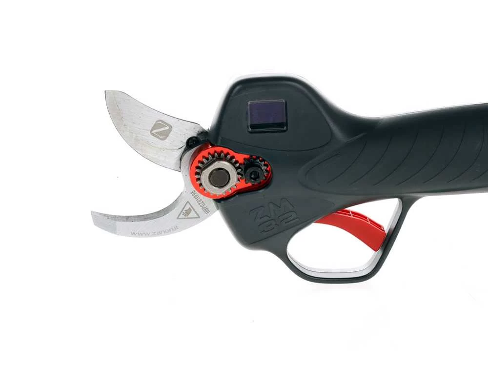 Sécateur électrique De Taille Zanon ZM 32 - Coupe 32 Mm - 3 Batteries De 16.8V/2.5Ah 18 Sécateur électrique De Taille Zanon ZM 32 - Coupe 32 Mm - 3 Batteries De 16.8V/2.5Ah – Image 16