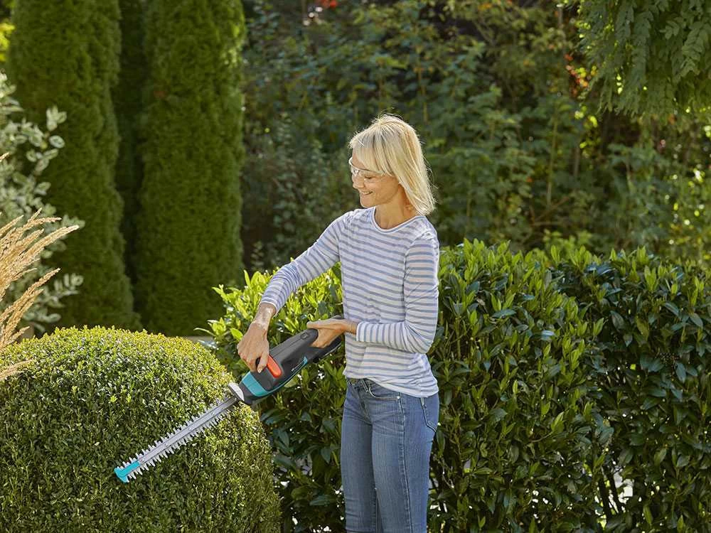 Taille-haie à Batterie Gardena EasyCut 40/18V P4A Seul - SANS BATTERIE NI CHARGEUR DE BATTERIE 6 Taille-haie à Batterie Gardena EasyCut 40/18V P4A Seul - SANS BATTERIE NI CHARGEUR DE BATTERIE – Image 4