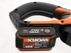 Taille-haie à Batterie Worx WG260E.9 - 20V De 2Ah - Lame 61 Cm - SANS BATTERIE NI CHARGEUR DE BATTERIE 36 Taille-haie à Batterie Worx WG260E.9 - 20V De 2Ah - Lame 61 Cm - SANS BATTERIE NI CHARGEUR DE BATTERIE -Motofaucheuse Soldes taille haie batterie worx wg260e 9 20v de 2ah lame 61 cm sans batterie ni chargeur de batterie moteur lectrique et batterie 15781 7 1551804115 IMG 0228