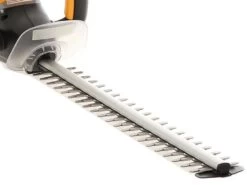 Taille-haie électrique à Batterie Alpina AHT 40 LI- Longueur De Coupe De 55 Cm - SANS BATTERIE NI CHARGEUR 39 Taille-haie électrique à Batterie Alpina AHT 40 LI- Longueur De Coupe De 55 Cm - SANS BATTERIE NI CHARGEUR -Motofaucheuse Soldes taille haie lectrique batterie alpina aht 40 li longueur de coupe de 55 cm sans batterie ni chargeur lamier de 57 cm 22942 3 1587372153 IMG 5e9d607930ea0