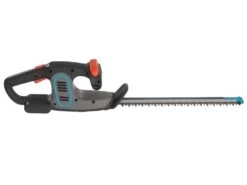 Taille-haie électrique à Batterie Au Lithium Gardena EasyCut Li, Lamier 40 Cm 35 Taille-haie électrique à Batterie Au Lithium Gardena EasyCut Li, Lamier 40 Cm -Motofaucheuse Soldes taille haie lectrique batterie au lithium gardena easycut li lamier 40 cm la lame 15934 3 1553082182 IMG 2400