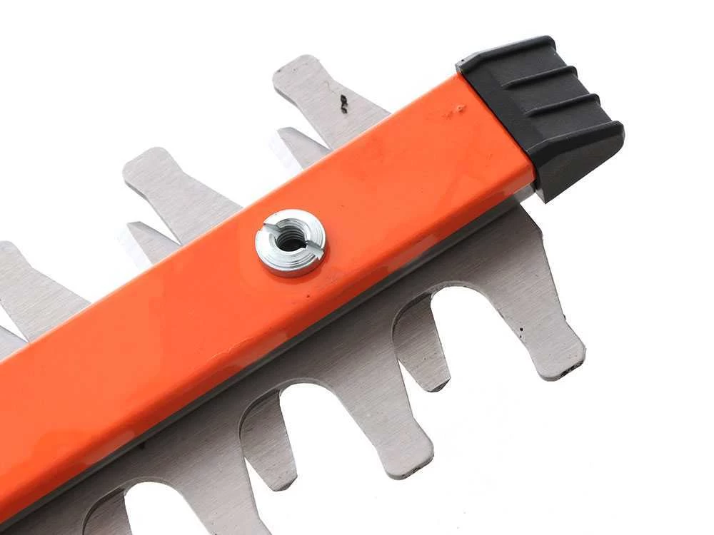 Taille-haie électrique à Batterie Black & Decker GTC18504PC-QW 18V - Batterie 4Ah - Lamier 50 Cm 21 Taille-haie électrique à Batterie Black & Decker GTC18504PC-QW 18V - Batterie 4Ah - Lamier 50 Cm – Image 19