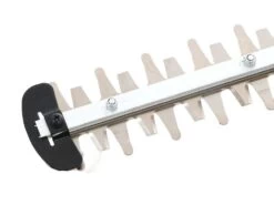 Taille-haie électrique à Batterie Makita DUH651Z - Lamier De 65 Cm - BATTERIE NON INCLUSE 38 Taille-haie électrique à Batterie Makita DUH651Z - Lamier De 65 Cm - BATTERIE NON INCLUSE -Motofaucheuse Soldes taille haie lectrique batterie makita duh651z lamier de 65 cm batterie non incluse lamier de 65 cm 17627 2 1564064919 17617 2 1564064041 IMG 3565