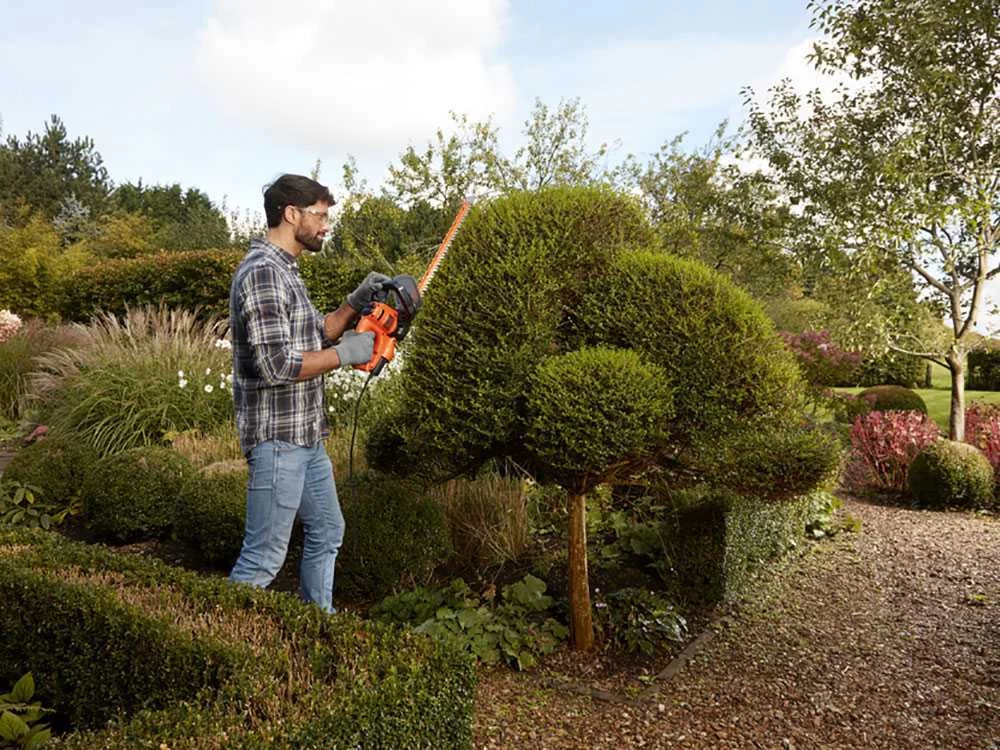 Taille-haie électrique Black & Decker BEHTS401-QS De 500 W Ave Lamier De 55 Cm 4 Taille-haie électrique Black & Decker BEHTS401-QS De 500 W Ave Lamier De 55 Cm – Image 2