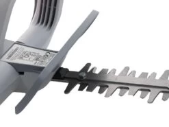 Taille-haie électrique IKRA FHS 1555 De 550 W Avec Lamier De 55 Cm - Ultraléger 41 Taille-haie électrique IKRA FHS 1555 De 550 W Avec Lamier De 55 Cm - Ultraléger -Motofaucheuse Soldes taille haie lectrique ikra fhs 1555 de 550 w avec lamier de 55 cm ultralger lamier de 55 cm 18421 3 1571395974 18126 3 1568987228 IMG 9193