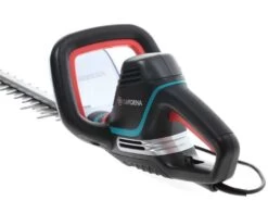 Gardena Taille-haie électrique PowerCut 700/65 De 700W Avec Lamier De 65 Cm -Motofaucheuse Soldes taille haie lectrique powercut 700 65 de 700w avec lamier de 65 cm moteur lectrique 16110 1 1554276499 IMG 9713