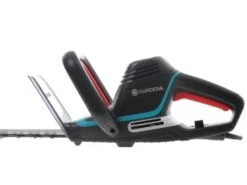 Gardena Taille-haie électrique PowerCut 700/65 De 700W Avec Lamier De 65 Cm -Motofaucheuse Soldes taille haie lectrique powercut 700 65 de 700w avec lamier de 65 cm moteur lectrique 16110 1 1554276499 IMG 9714