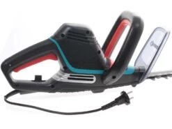 Gardena Taille-haie électrique PowerCut 700/65 De 700W Avec Lamier De 65 Cm -Motofaucheuse Soldes taille haie lectrique powercut 700 65 de 700w avec lamier de 65 cm taille haie lectrique powercut 700 65 16110 0 1554276398 IMG 9710