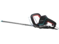 Gardena Taille-haie électrique PowerCut 700/65 De 700W Avec Lamier De 65 Cm -Motofaucheuse Soldes taille haie lectrique powercut 700 65 de 700w avec lamier de 65 cm taille haie lectrique powercut 700 65 16110 0 1554276399 IMG 9699