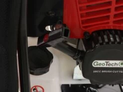 Taille-haie Thermique à 2 Temps à Dos Et Sur Perche GeoTech GT-2 58 BP - 58 Cm3 -Motofaucheuse Soldes taille haie thermique 2 temps dos et sur perche geotech gt 2 58 bp 58 cm3 le moteur geotech 30681 18 1629278597 IMG 611cd185917cb