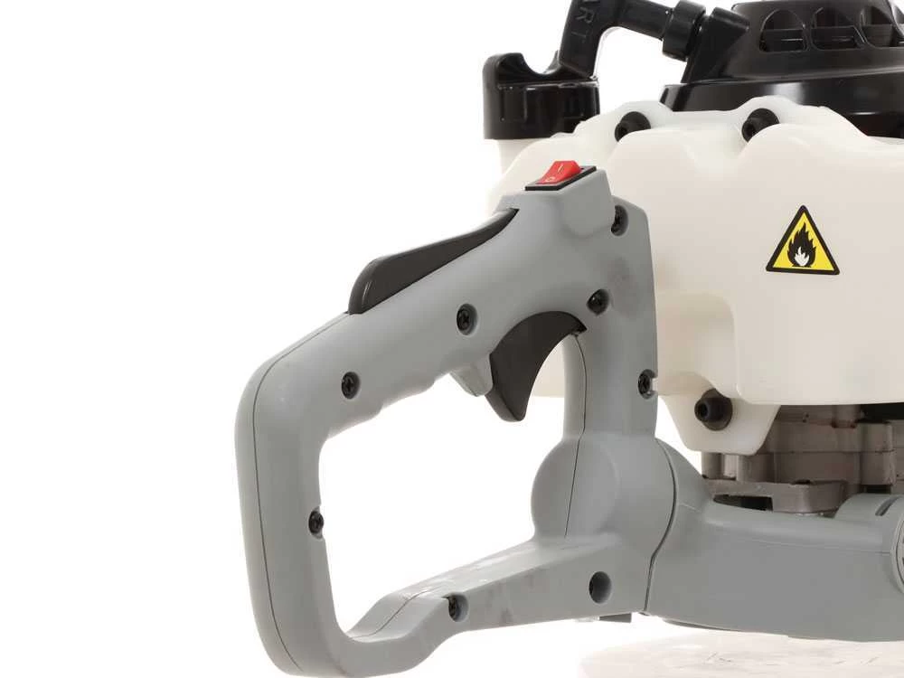 Taille-haie Thermique 2 Temps IKRA IPHT 2660 6 Taille-haie Thermique 2 Temps IKRA IPHT 2660 – Image 4