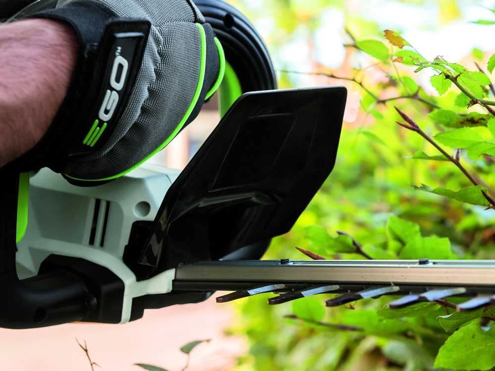 Taille-haies à Batterie EGO HT 2410E Brushless - 56V 2.5 Ah - 61cm - SANS BATTERIE NI CHARGEUR 6 Taille-haies à Batterie EGO HT 2410E Brushless - 56V 2.5 Ah - 61cm - SANS BATTERIE NI CHARGEUR – Image 4