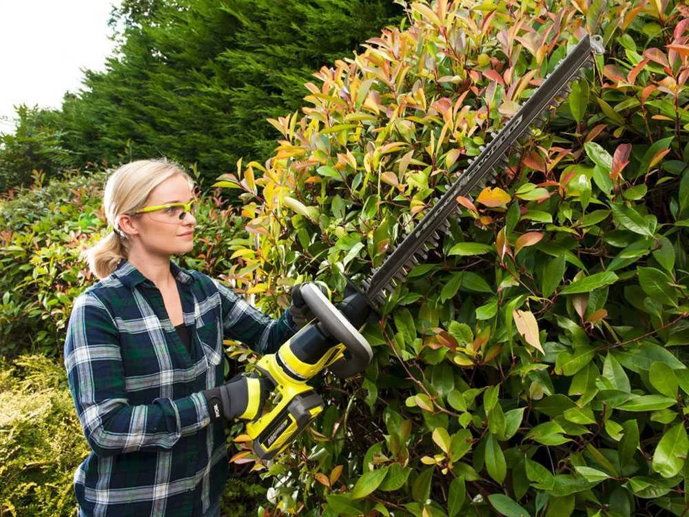 Taille-haies à Batterie RYOBI RHT36B61R - 36V - 2Ah - Lame De 60cm 7 Taille-haies à Batterie RYOBI RHT36B61R - 36V - 2Ah - Lame De 60cm – Image 5