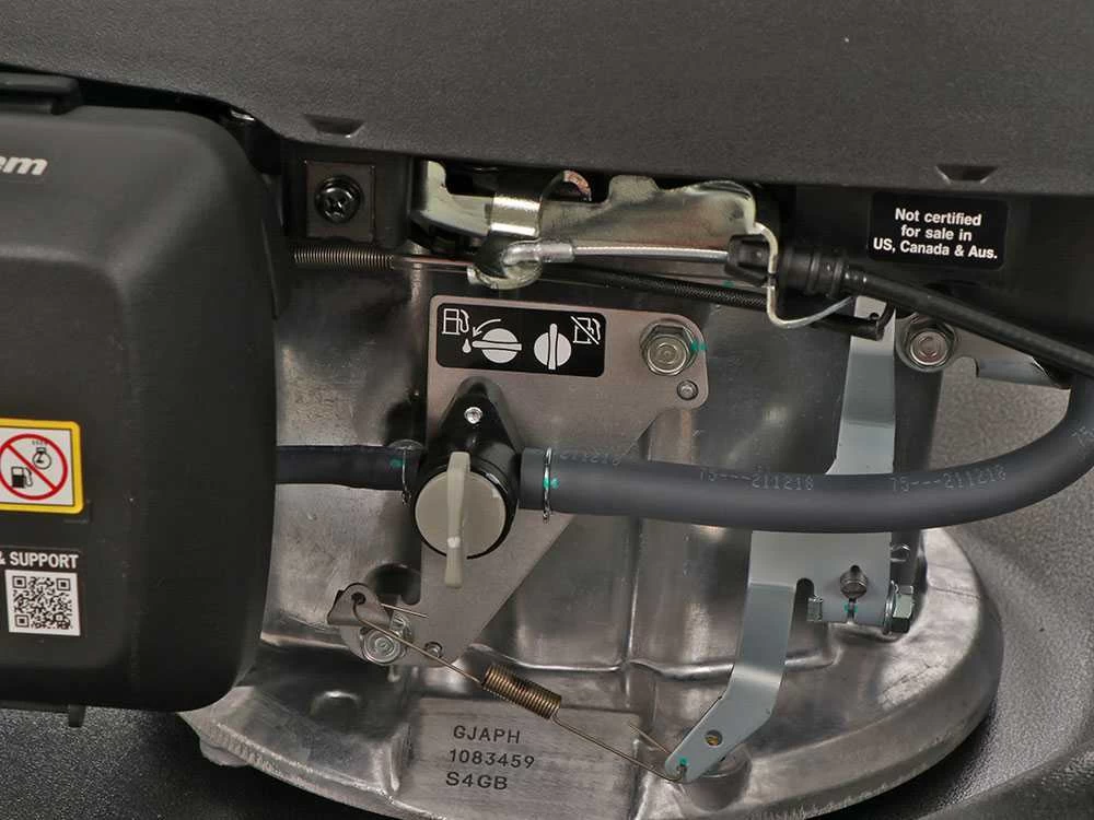 Tondeuse à Gazon Tractée Marina Systems HR 57 SH - 4EN1 - Moteur Honda GCVx 200 21 Tondeuse à Gazon Tractée Marina Systems HR 57 SH - 4EN1 - Moteur Honda GCVx 200 – Image 19