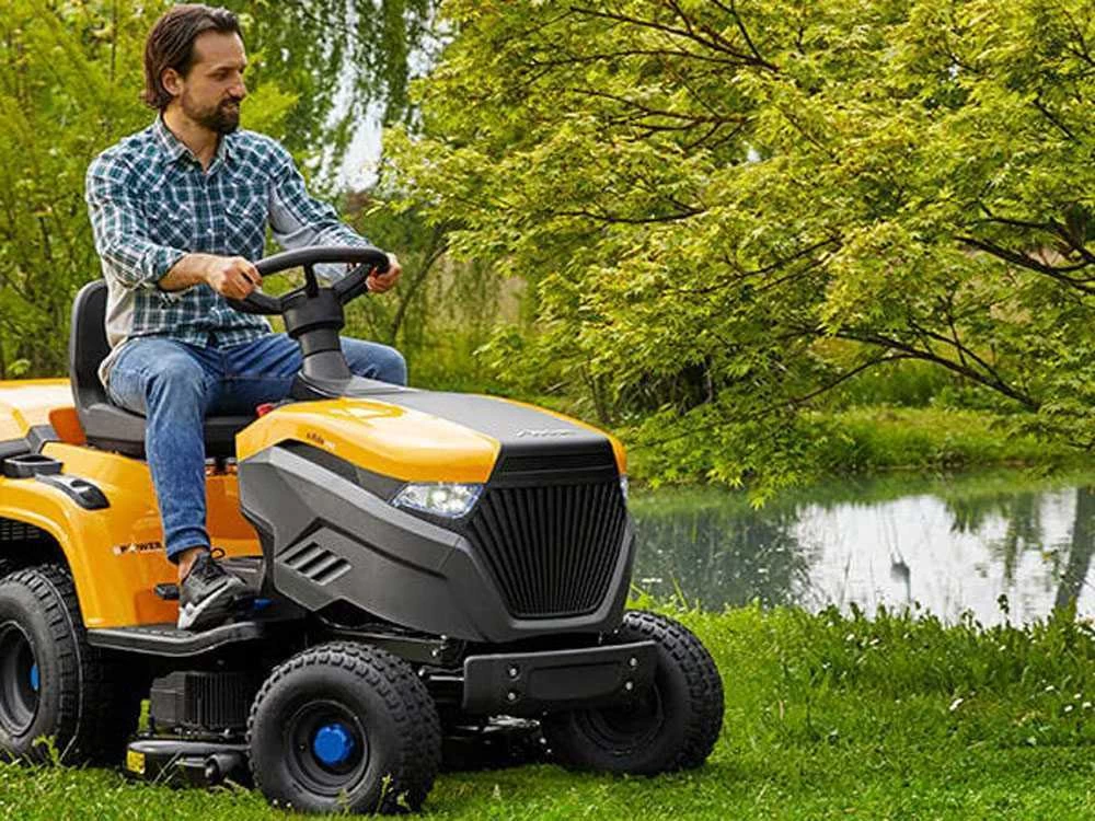 Tondeuse Autoportée à Batterie Stiga E-Ride S300 - Moteur électrique à Batterie 48V/30Ah 18 Tondeuse Autoportée à Batterie Stiga E-Ride S300 - Moteur électrique à Batterie 48V/30Ah – Image 16