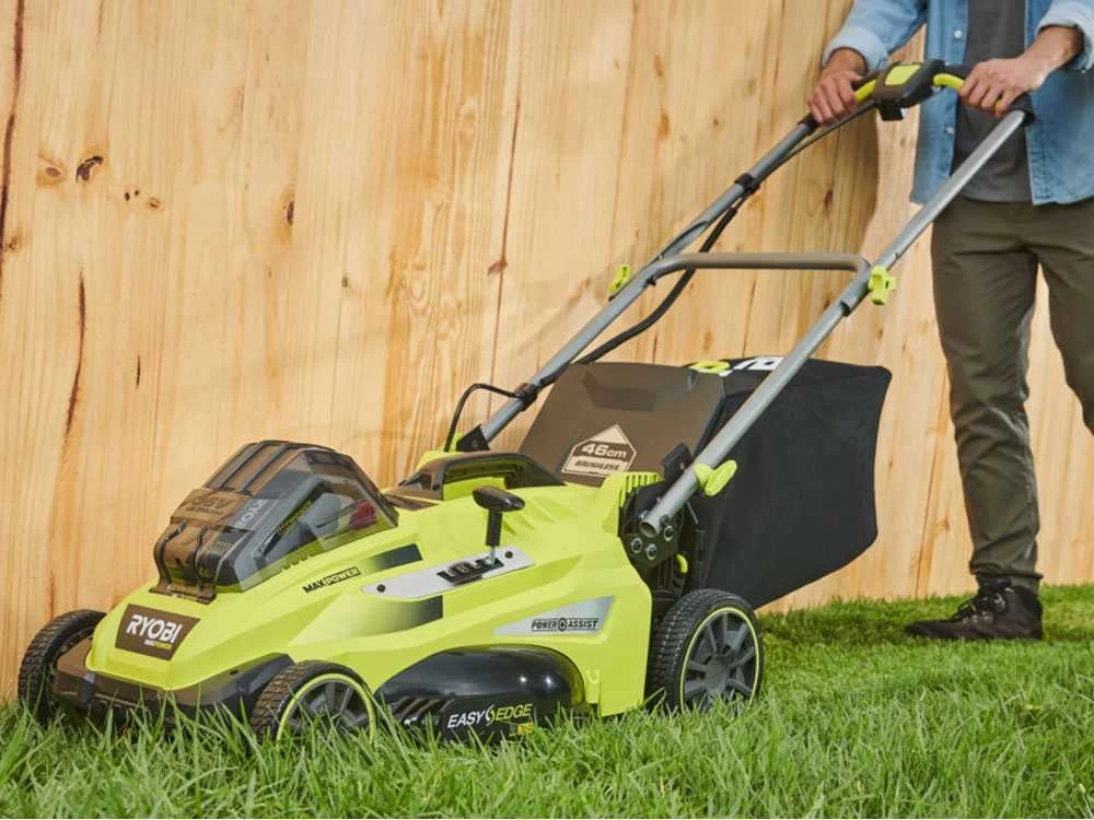 Tondeuse à Batterie RYOBI RLM36X46H50PG - 36V - 5Ah - Bac De 45 L - Coupe De 46 Cm 13 Tondeuse à Batterie RYOBI RLM36X46H50PG - 36V - 5Ah - Bac De 45 L - Coupe De 46 Cm – Image 11