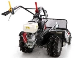 Tondeuse Débroussailleuse à Roues Couplées Benassi T900P - Avec Moteur HONDA GX390 26 Tondeuse Débroussailleuse à Roues Couplées Benassi T900P - Avec Moteur HONDA GX390 -Motofaucheuse Soldes tondeuse dbroussailleuse roues couples benassi t900p avec moteur honda gx390 tondeuse dbroussailleuse roues jumeles benassi t900p 33454 1 1647255496 IMG 622f1fc85ef42