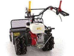 Tondeuse Débroussailleuse à Roues Couplées Benassi T900P - Avec Moteur HONDA GX390 32 Tondeuse Débroussailleuse à Roues Couplées Benassi T900P - Avec Moteur HONDA GX390 -Motofaucheuse Soldes tondeuse dbroussailleuse roues couples benassi t900p avec moteur honda gx390 tondeuse dbroussailleuse roues jumeles benassi t900p 33454 1 1647255496 IMG 622f1fc86a891