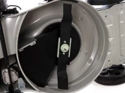 Tondeuse à Gazon électrique 1800W Makita ELM4621 -Motofaucheuse Soldes tondeuse gazon lectrique 1800w makita elm4621 lame en acier 42700 4 1685538803 IMG 647747f38bbad