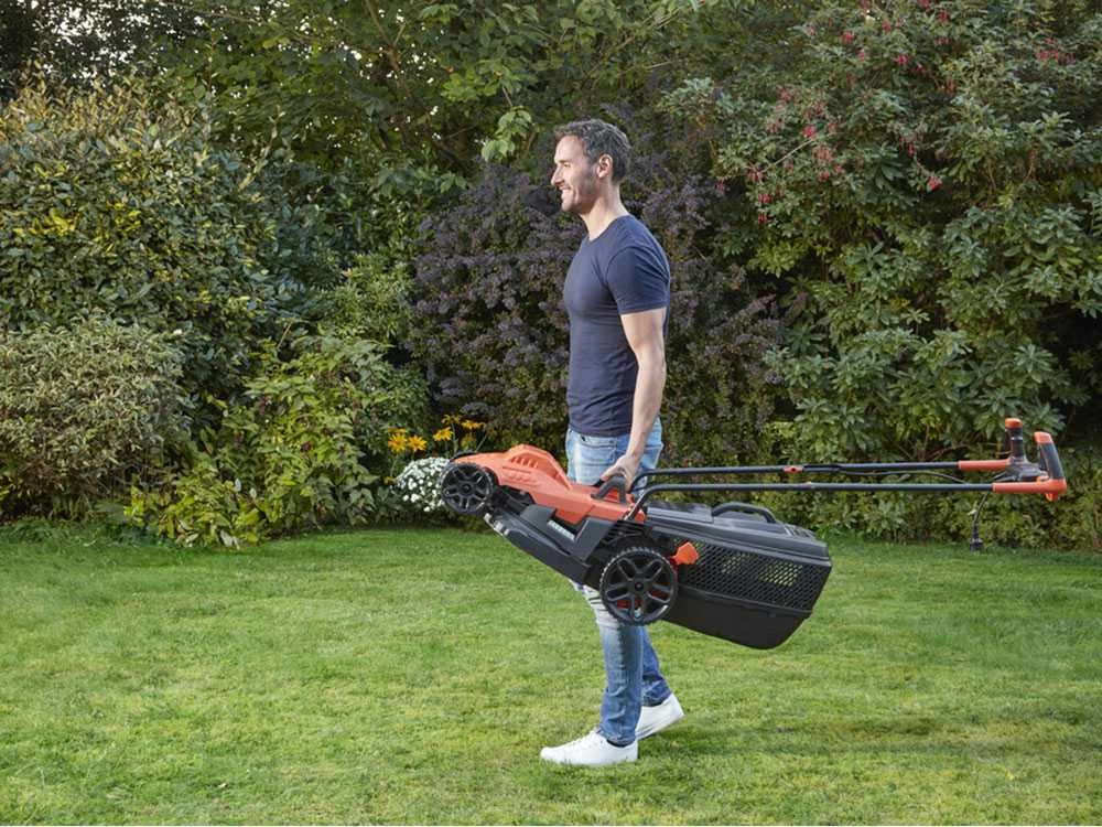 Tondeuse à Gazon électrique Black & Decker BEMW461BH-QS - Largeur De Lame 34 Cm Puissance 1400 Watts 6 Tondeuse à Gazon électrique Black & Decker BEMW461BH-QS - Largeur De Lame 34 Cm Puissance 1400 Watts – Image 4