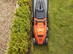 Tondeuse à Gazon électrique Black & Decker BEMW461ES-QS - Largeur De Lame 34 Cm Puissance Max 1400W 23 Tondeuse à Gazon électrique Black & Decker BEMW461ES-QS - Largeur De Lame 34 Cm Puissance Max 1400W -Motofaucheuse Soldes tondeuse gazon lectrique black decker bemw461es qs largeur de lame 34 cm puissance max 1400w tondeuse lectrique bemw461es qs 17297 0 1564998634 BEMW461ES A9