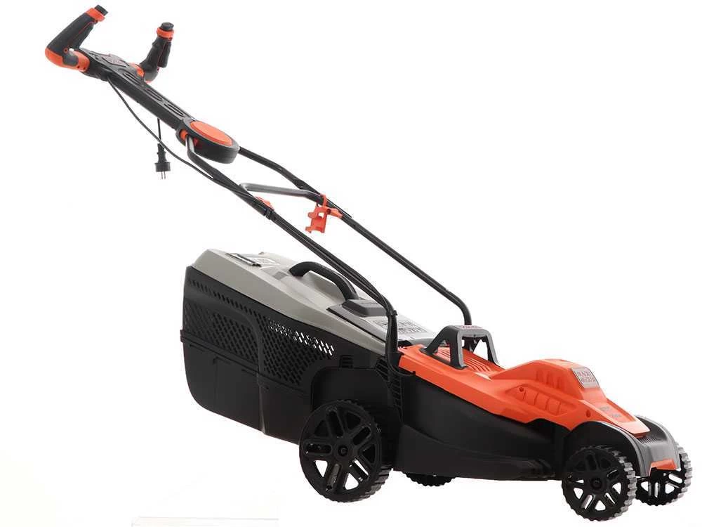 Tondeuse à Gazon électrique Black & Decker BEMW471ES-QS - Largeur De Lame 38 Cm, 1600W 9 Tondeuse à Gazon électrique Black & Decker BEMW471ES-QS - Largeur De Lame 38 Cm, 1600W – Image 7