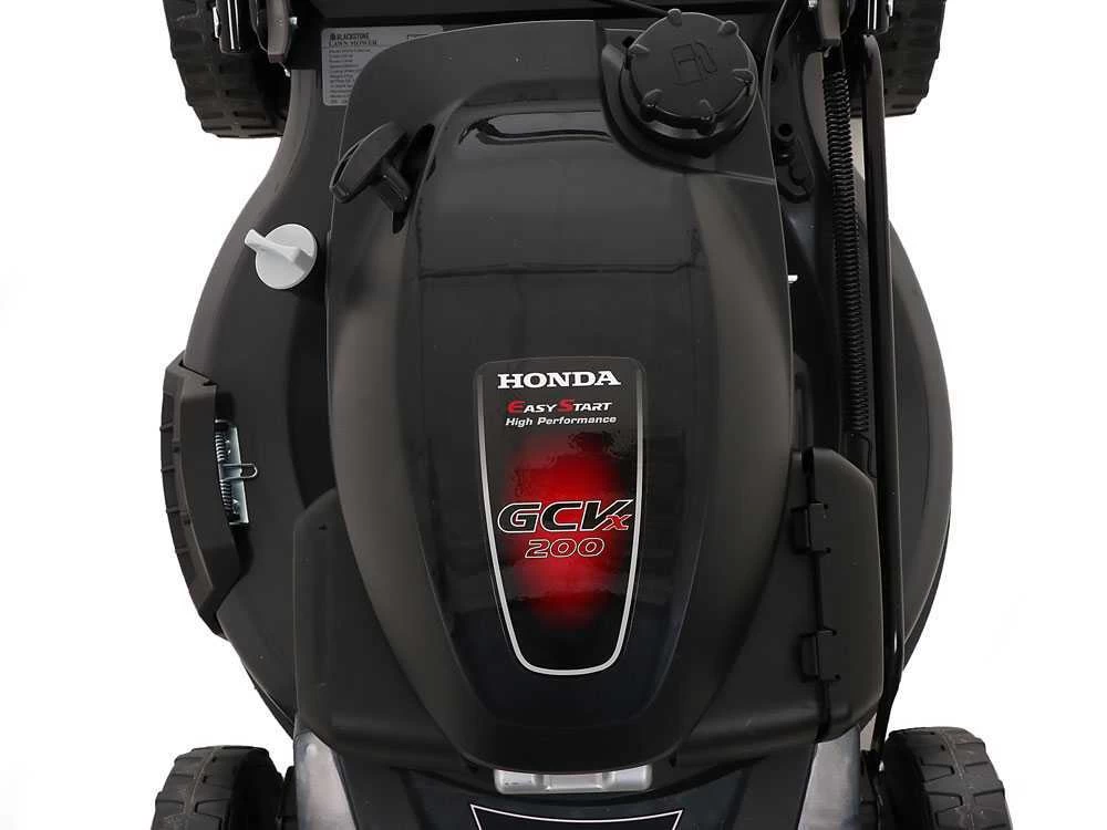 Tondeuse à Gazon Tractée Blackstone SP530 H Deluxe - 4 Fonctions De Coupe - Moteur Honda GCVX200 15 Tondeuse à Gazon Tractée Blackstone SP530 H Deluxe - 4 Fonctions De Coupe - Moteur Honda GCVX200 – Image 13