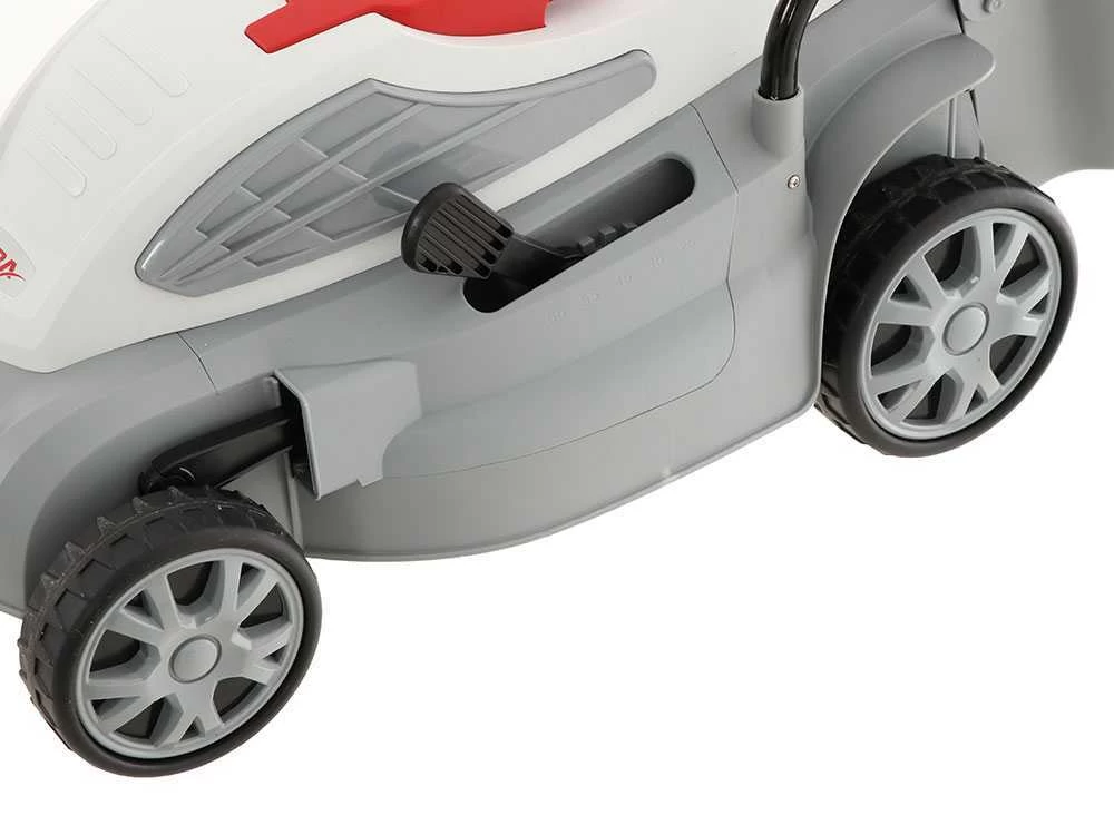 Tondeuse électrique 1400W IKRA IERM 1434 - Bac De 35 L + éjection Postérieure - 34 Cm 21 Tondeuse électrique 1400W IKRA IERM 1434 - Bac De 35 L + éjection Postérieure - 34 Cm – Image 19