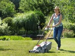 Tondeuse électrique 1400W IKRA IERM 1434 - Bac De 35 L + éjection Postérieure - 34 Cm 31 Tondeuse électrique 1400W IKRA IERM 1434 - Bac De 35 L + éjection Postérieure - 34 Cm -Motofaucheuse Soldes tondeuse lectrique 1400w ikra ierm 1434 bac de 35 l jection postrieure 34 cm tondeuse lectrique ikra ierm 1434 18676 1 1573729961 71qH5pBAYHL. AC SL1000