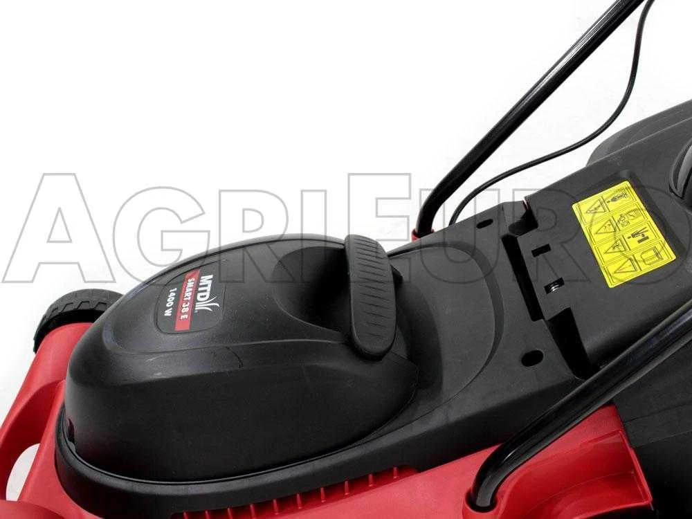 Tondeuse électrique 1400W MTD Smart 38 E - 38 Cm Tondeuse à Gazon 1400W 13 Tondeuse électrique 1400W MTD Smart 38 E - 38 Cm Tondeuse à Gazon 1400W – Image 11