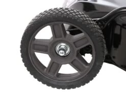 Tondeuse électrique à Batterie RYOBI RY36LMMX51A-140 Seulement Mulching - 36V - 4Ah - Coupe De 51 Cm 37 Tondeuse électrique à Batterie RYOBI RY36LMMX51A-140 Seulement Mulching - 36V - 4Ah - Coupe De 51 Cm -Motofaucheuse Soldes tondeuse lectrique batterie ryobi ry36lmmx51a 140 seulement mulching 36v 4ah coupe de 51 cm rglage de la hauteur de coupe centralis 29568 3 1622467368 IMG 60b4e328666da