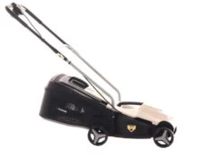 Tondeuse électrique BlackStone B-ELM 32 - 1200W - Tondeuse Avec Lame De 32 Cm -Motofaucheuse Soldes tondeuse lectrique blackstone b elm 32 1200w tondeuse avec lame de 32 cm tondeuse lectrique blackstone b elm 32 30972 1 1631001974 IMG 61371d7616b1b