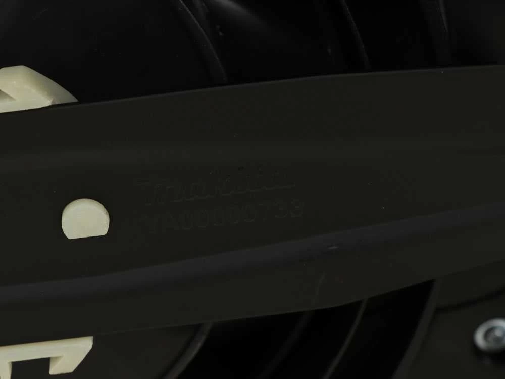 Tondeuse électrique à Gazon 1200W Makita ELM3320 - 2 En1 Bac + éjection Arrière - 33 Cm 18 Tondeuse électrique à Gazon 1200W Makita ELM3320 - 2 En1 Bac + éjection Arrière - 33 Cm – Image 16