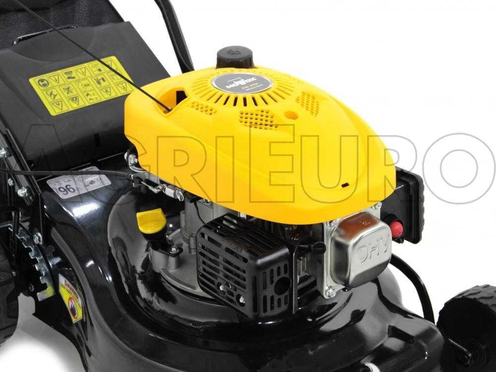 Tondeuse Thermique Mowox PM 4135 P - Coupe 41 Cm - Moteur Thermique 98,5 Cm3 18 Tondeuse Thermique Mowox PM 4135 P - Coupe 41 Cm - Moteur Thermique 98,5 Cm3 – Image 16