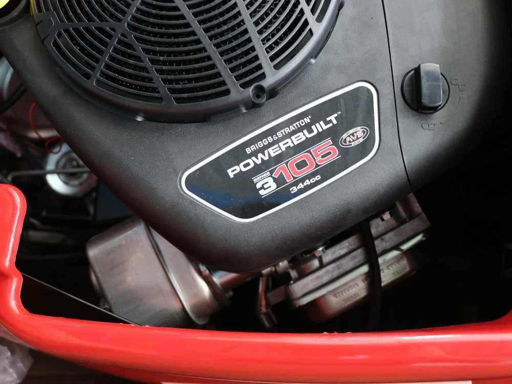 Tracteur Rider Eurosystems SLALOM 67 Mini Rider - Moteur B&S 21R5 POWER BUILT - Boîte Hydrostatique 20 Tracteur Rider Eurosystems SLALOM 67 Mini Rider - Moteur B&S 21R5 POWER BUILT - Boîte Hydrostatique – Image 18